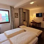 Hotel Waldquelle - Baumhaushotel Aerzen Hotel