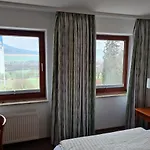 Hotel Waldquelle - Baumhaushotel Aerzen 3*
