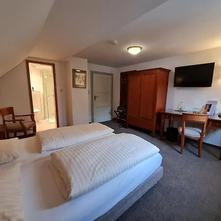 Waldquelle - Baumhaushotel