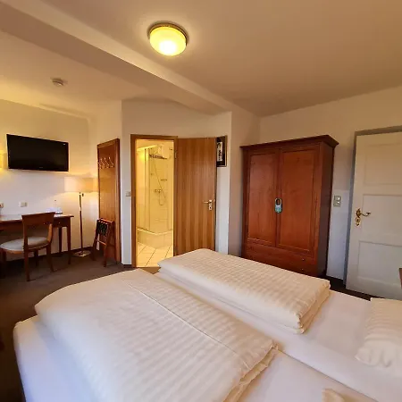 Waldquelle - Baumhaushotel