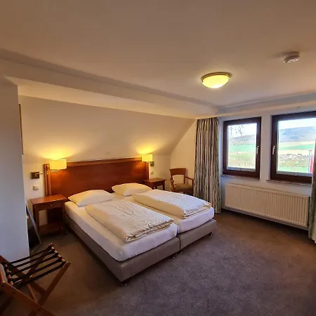 Waldquelle - Baumhaushotel 3* Aerzen