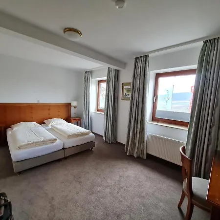 Waldquelle - Baumhaushotel