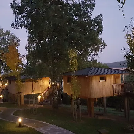 Waldquelle - Baumhaushotel Hotel 3*