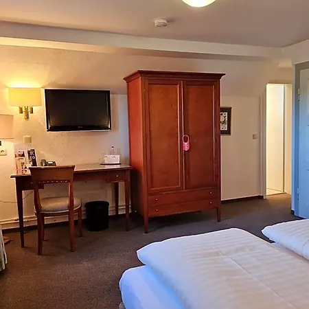 Hotel Waldquelle - Baumhaushotel Aerzen Aerzen
