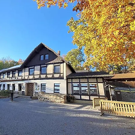 Hotel Waldquelle - Baumhaushotel Aerzen Hotel