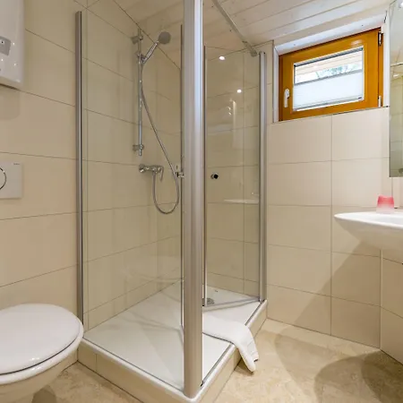 Waldquelle - Baumhaushotel 3*