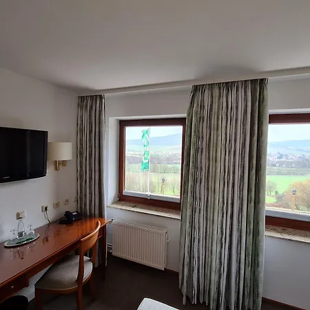 Hotel Waldquelle - Baumhaushotel 3*