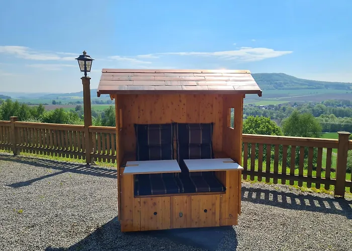 Waldquelle - Baumhaushotel Aerzen